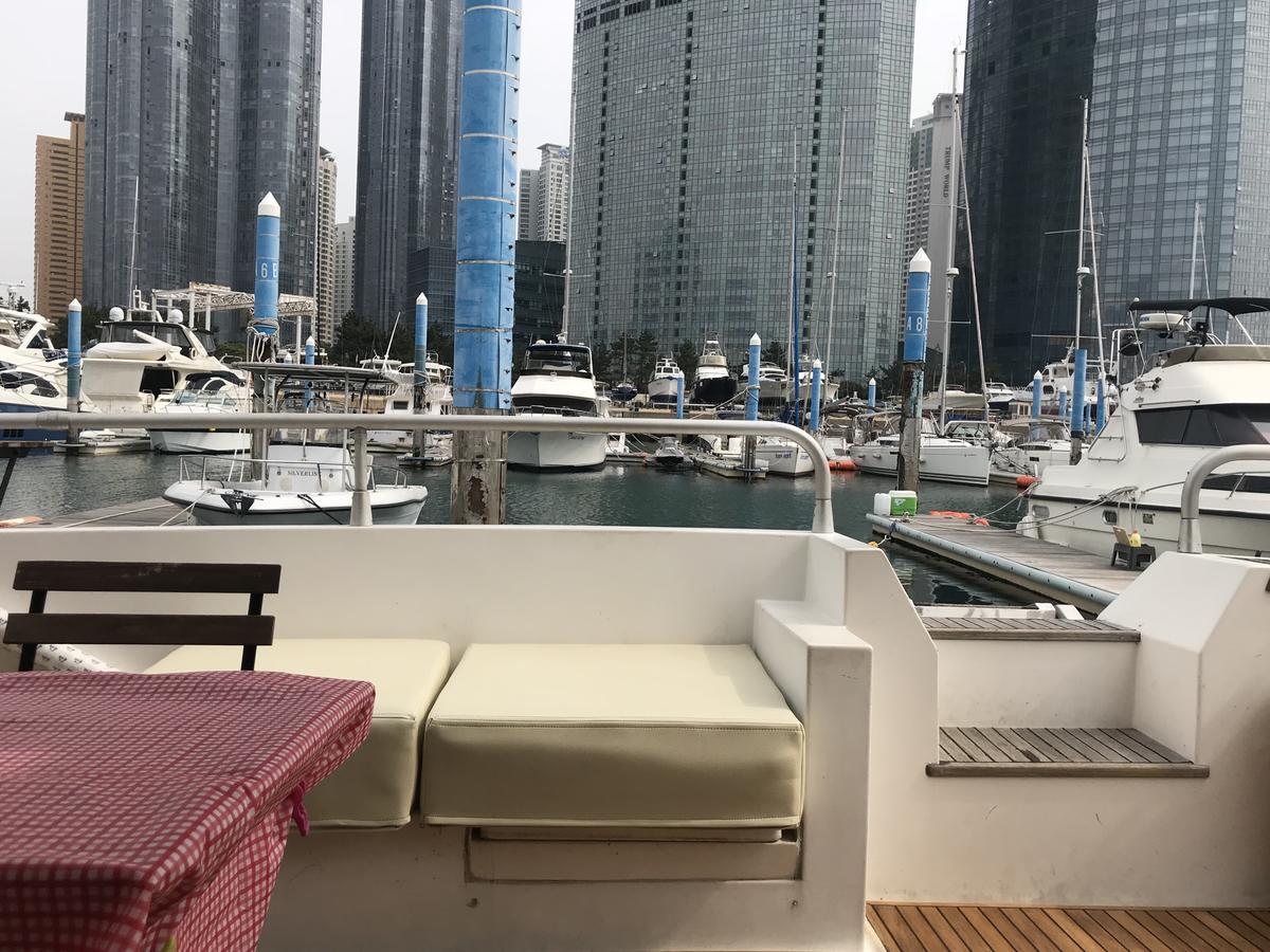 Sea And Yacht Hotel Busan Exterior photo